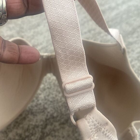 Vanity Fair Tan Bra 44C - Picture 7 of 7